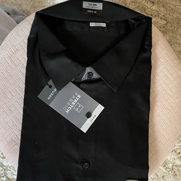 Van Heusen | Shirts | Mens Big Stretch Button Up Black Dress Shirt Van  Heusen Brand | Poshmark